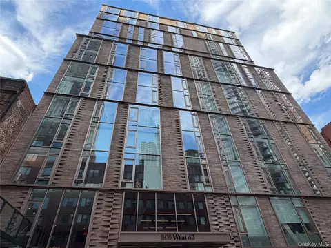 505 W 43rd St #6L, New York, NY 10036