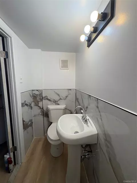 Bath - 277 Graff Ave, New York, NY 10465 photo 5 of 9