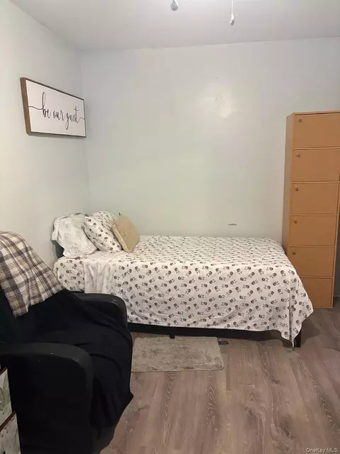 Bedroom - 277 Graff Ave, New York, NY 10465 photo 2 of 5