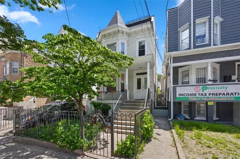 510 Morrispark, New York, NY 10462