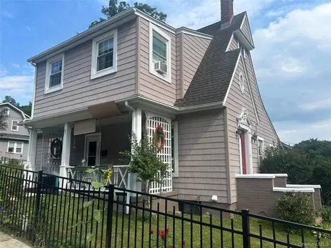 119 Husted Ave, Peekskill, NY 10566