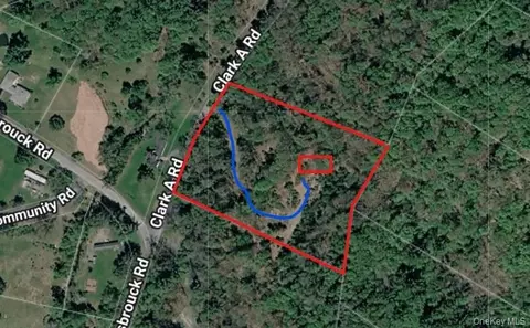 96 Hasbrouck Rd, Fallsburg, NY 12788
