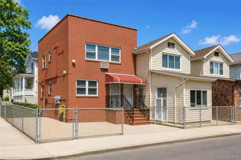 2686 E 12th St, Brooklyn, NY 11235