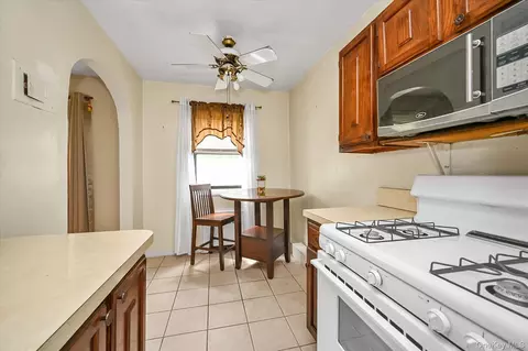 Kitchen - 16051 17th Ave #LOWER, Whitestone, NY 11357 photo 2 of 2