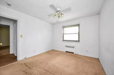 Bedroom - 16051 17th Ave #LOWER, Whitestone, NY 11357 photo 5 of 5