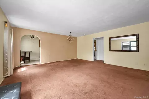 Living - 16051 17th Ave #LOWER, Whitestone, NY 11357 photo 3 of 3