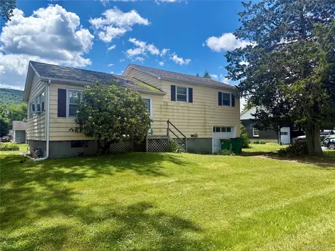 858 Route 52, Fishkill, NY 12524