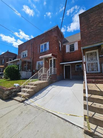 16543 144th Ter, Jamaica, NY 11434