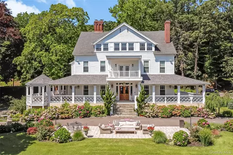314 Mill Hill Rd, Mill Neck, NY 11765