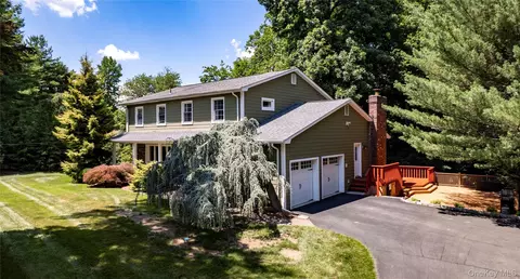 12 Sickletown Rd, Orangetown, NY 10965