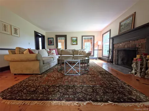 Living - 143 Starbarrack Rd, Red Hook, NY 12571 photo 2 of 3