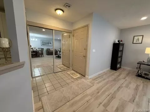 Entry Way - 4205 Fox Ln, Poughkeepsie, NY 12603 photo 1 of 5