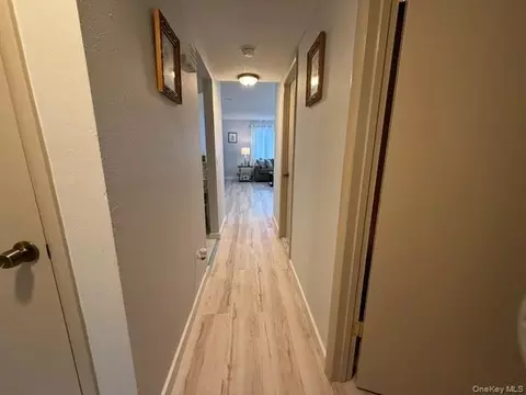 Entry Way - 4205 Fox Ln, Poughkeepsie, NY 12603 photo 4 of 5