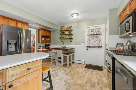 Kitchen - 10 Concord Rd, Fishkill, NY 12524 photo 4 of 4