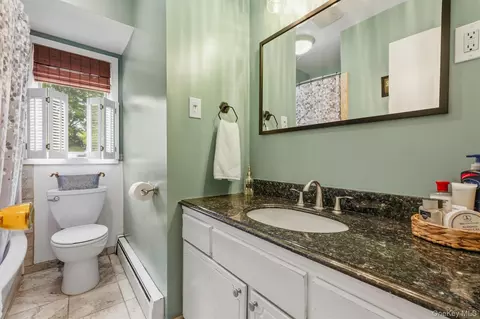 Bath - 10 Concord Rd, Fishkill, NY 12524 photo 2 of 2