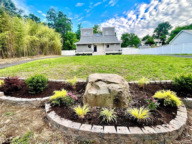 45 Randall Hts, Middletown, NY 10940