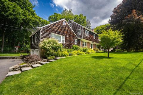15 Laurel Hill Rd, Greenburgh, NY 10522