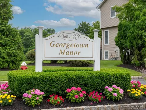 184 N Route 303 #4, Clarkstown, NY 10920