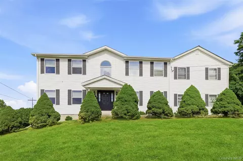 125 Cedar Hill Rd, Wappinger, NY 12590