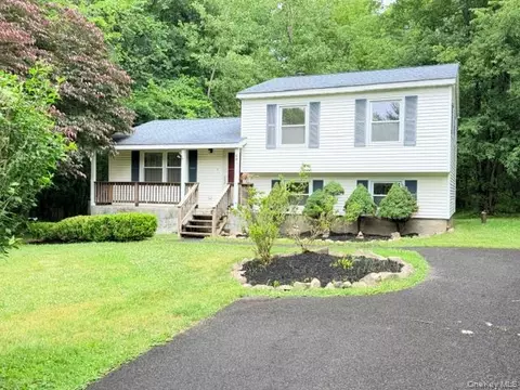 49 Jansen Rd, New Paltz, NY 12561
