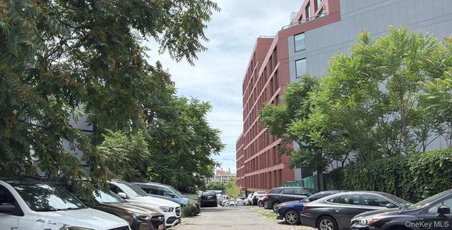 72 Clove Rd #76-2, Brooklyn, NY 11225