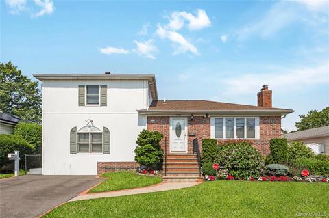 3332 Elliott Blvd, Oceanside, NY 11572