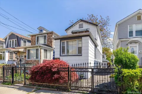 4212 Wilder Ave, New York, NY 10466