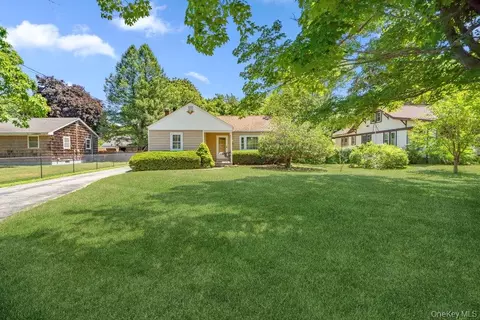 1489 Ocean Ave, Bohemia, NY 11716