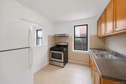 854 Intervale Ave #2, New York, NY 10459 photo 9