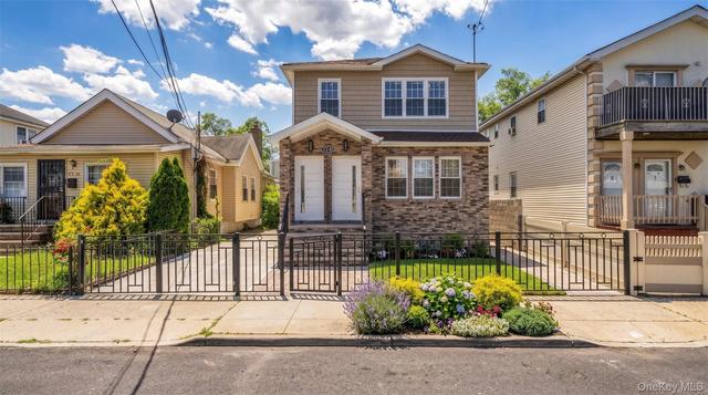 17240 125th Ave, Jamaica, NY 11434