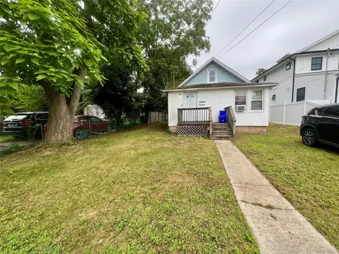 15 Westfield Ave, Roosevelt, NY 11575