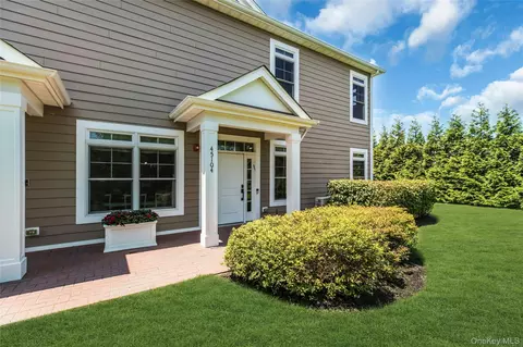 Exterior - 45104 Silver Birch Ln, Plainview, NY 11803 photo 6 of 9