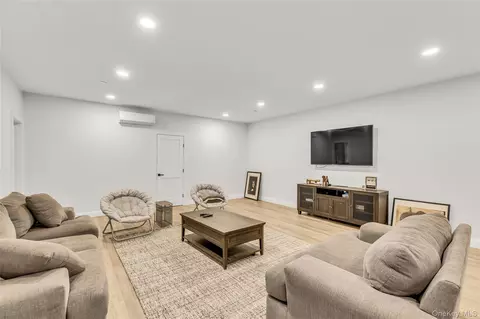 Other - 45104 Silver Birch Ln, Plainview, NY 11803 photo 11 of 20