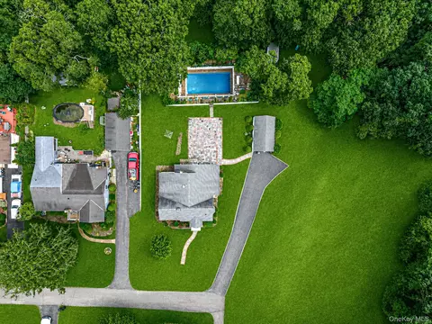 View/Area - 1 E Jackwill Rd, Brookhaven, NY 11772 photo 5 of 5