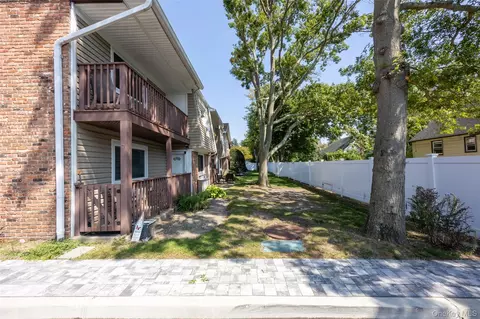 40 W 4th St #7, Patchogue, NY 11772 photo 25
