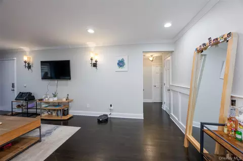 40 W 4th St #7, Patchogue, NY 11772 photo 14