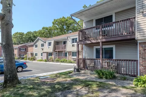 40 W 4th St #7, Patchogue, NY 11772 photo 27