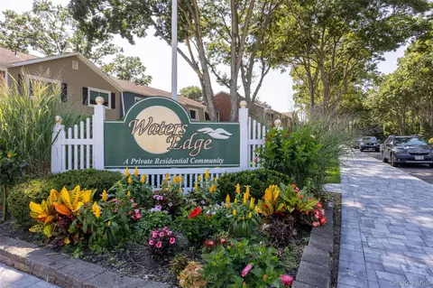 40 W 4th St #7, Patchogue, NY 11772 photo 3