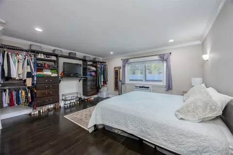 40 W 4th St #7, Patchogue, NY 11772 photo 18