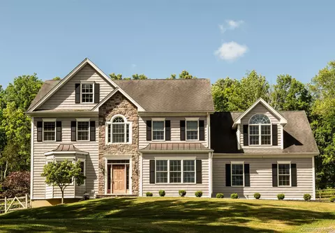 28 Crimson Hill Rd, Rhinebeck, NY 12572