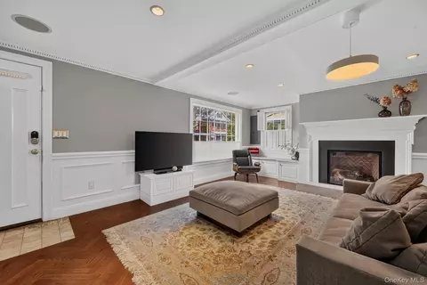 Living - 7 Main St, Philipstown, NY 10516 photo 3 of 3
