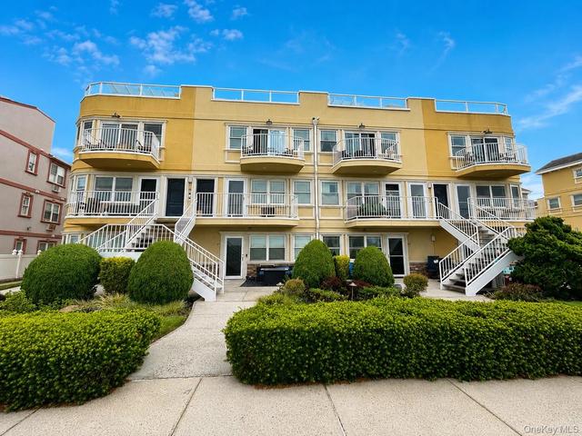 101-06 Shore Front Pkwy, Rockaway Park, NY 11694