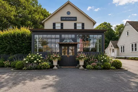 259 Westchester Ave, Pound Ridge, NY 10576