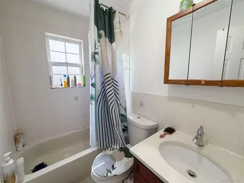 Bath - 64-32 Perry Ave, New York, NY 11378 photo 1 of 2