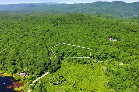 599 E Mountain Rd N, Philipstown, NY 10516 photo 3