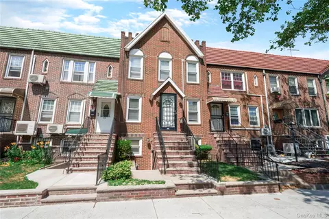 1934 E 29th St #HSE, Brooklyn, NY 11229