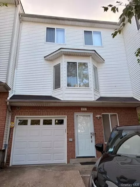 64 Amanda Ct, Staten Island, NY 10312