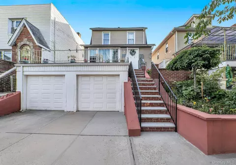 1651 Hering Ave, New York, NY 10461
