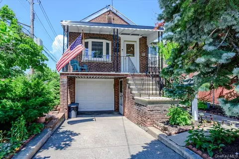 2827 Philip Ave, New York, NY 10465