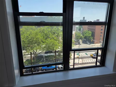 855 E 178th St #18D, New York, NY 10460 photo 9